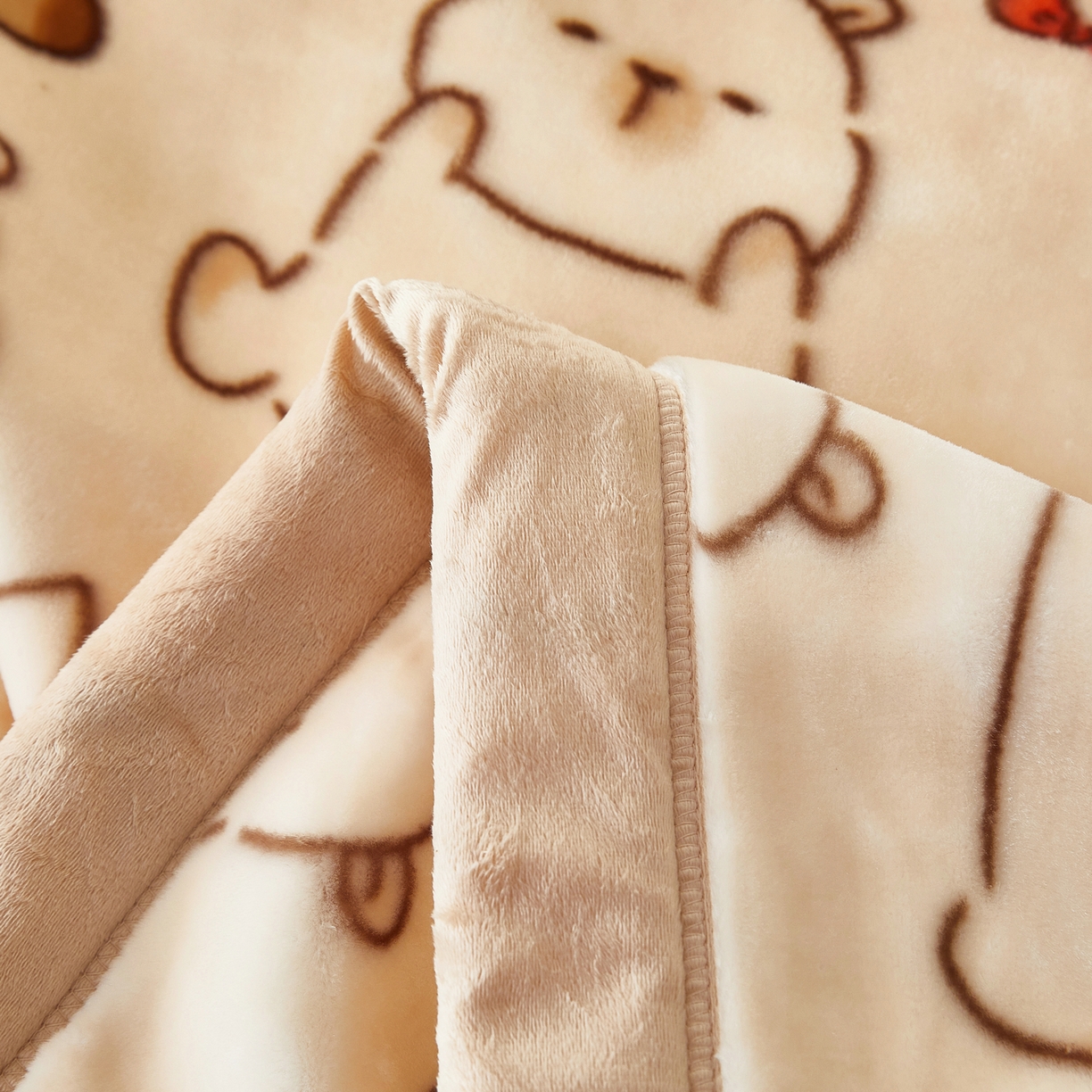 91家纺网 家纺一手货源 找家纺 丹兰 2025新款大版拉舍尔毛毯 C版 025萌萌水豚