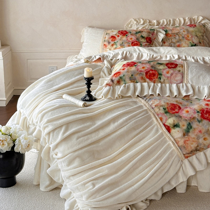 91家纺网 家纺一手货源 找家纺 （总）瑞宝 2025新款全消光牛奶绒床裙四件套-花期如梦