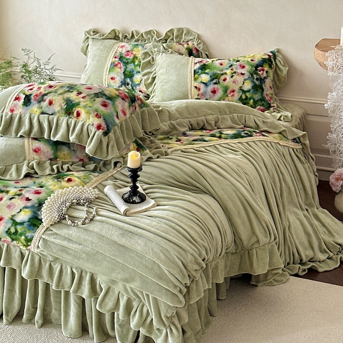 91家纺网 家纺一手货源 找家纺 瑞宝 2025新款全消光牛奶绒床裙四件套-花期如梦 花期如梦-青柠绿