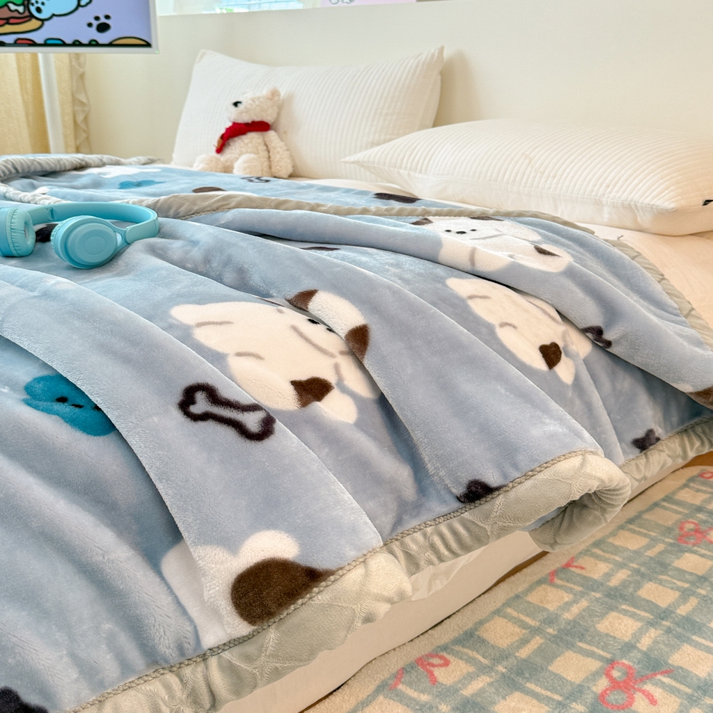 91家纺网 家纺一手货源 找家纺 丹兰 2025新款大版拉舍尔毛毯 新版 75#蓝色波比