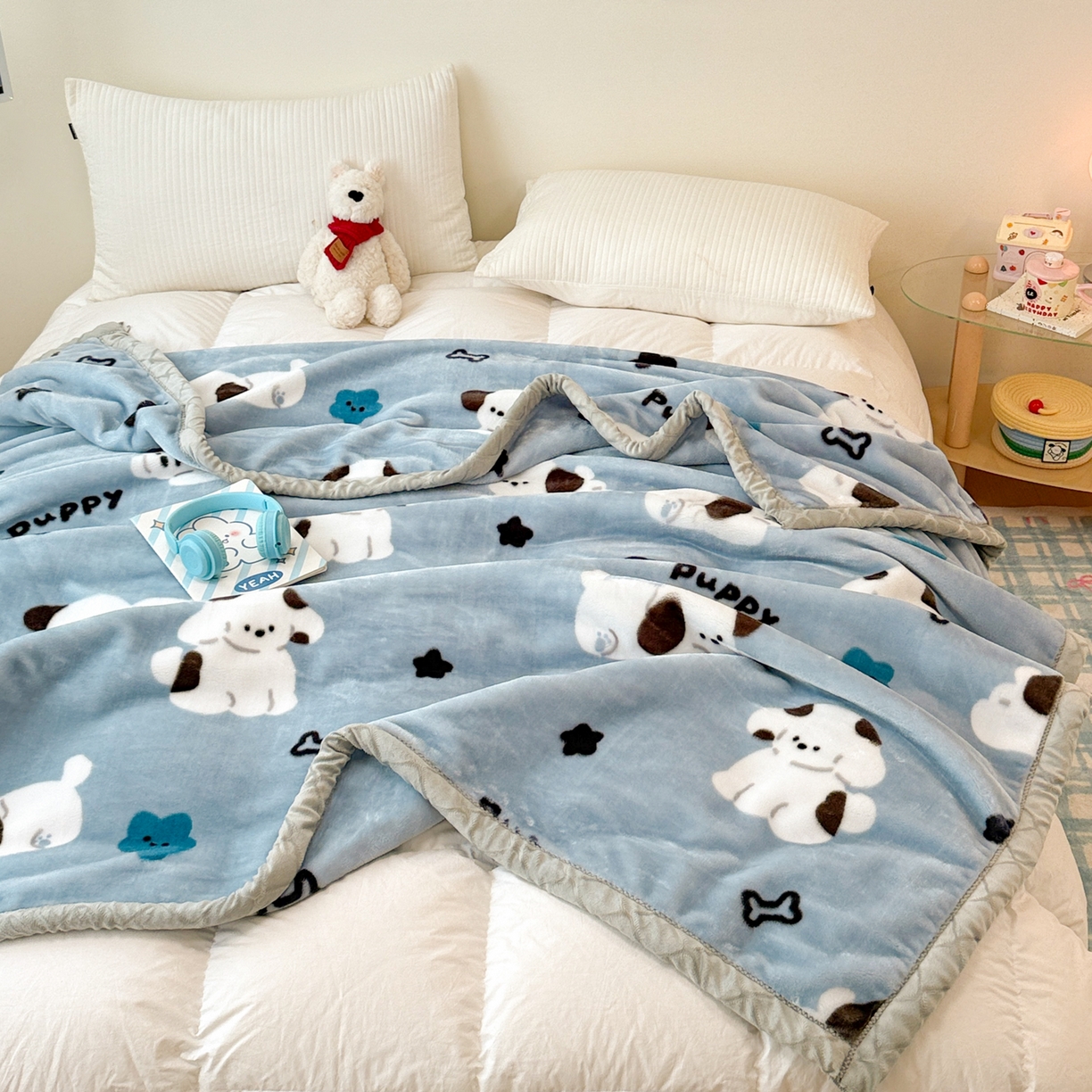 91家纺网 家纺一手货源 找家纺 丹兰 2025新款大版拉舍尔毛毯 新版 75#蓝色波比