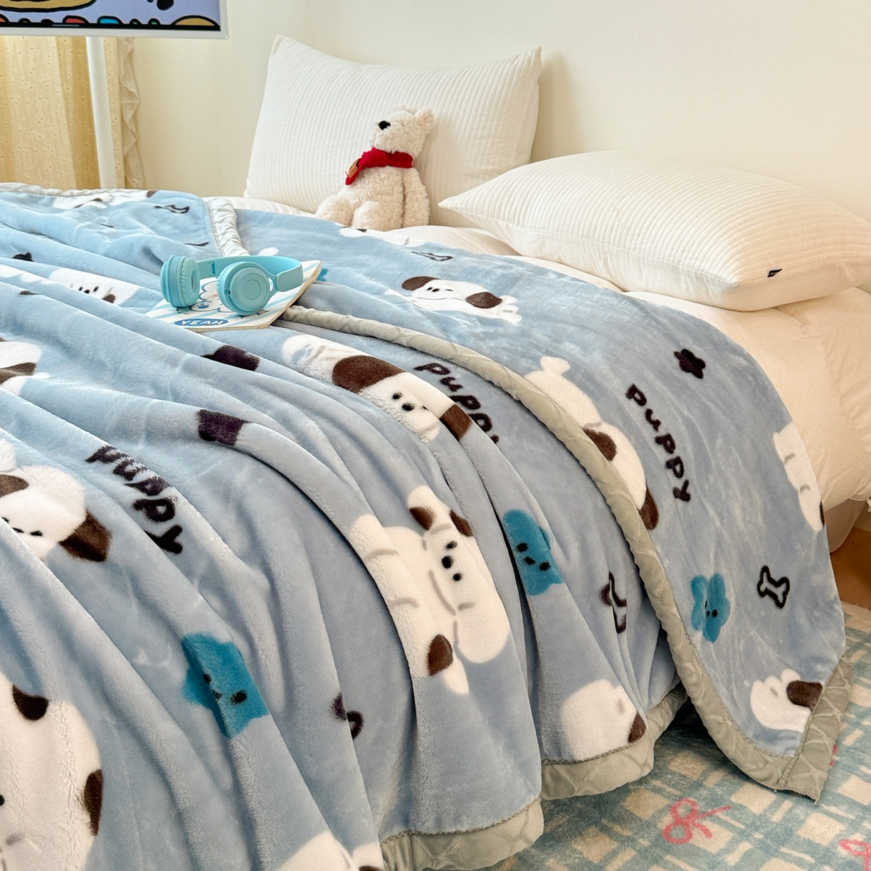 91家纺网 家纺一手货源 找家纺 丹兰 2025新款大版拉舍尔毛毯 新版 75#蓝色波比