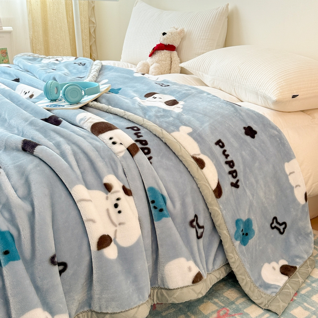 91家纺网 家纺一手货源 找家纺 丹兰 2025新款大版拉舍尔毛毯 新版 75#蓝色波比