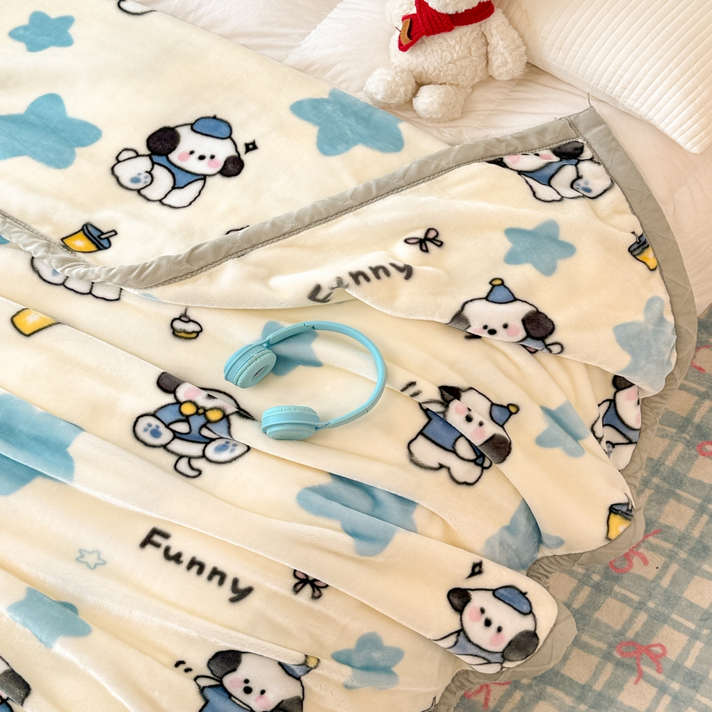 91家纺网 家纺一手货源 找家纺 丹兰 2025新款大版拉舍尔毛毯 新版 77#奶油小狗