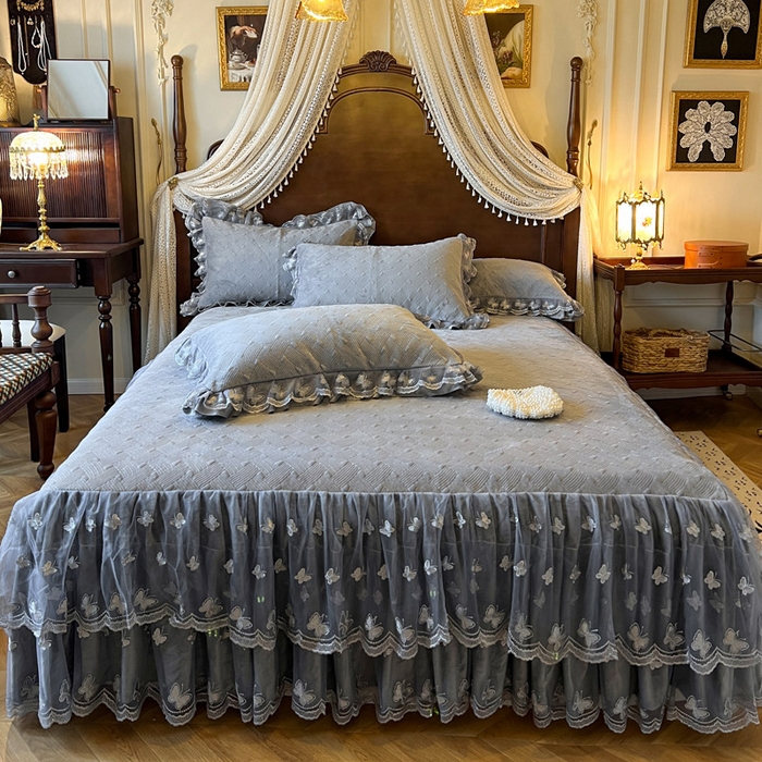 91家纺网 家纺一手货源 找家纺 瑞宝 2025新款宝宝绒夹棉床裙四件套-香奢丽影 香奢丽影-高级灰