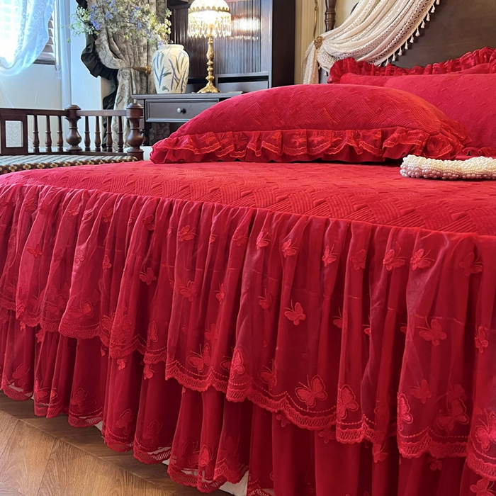 91家纺网 家纺一手货源 找家纺 瑞宝 2025新款宝宝绒夹棉床裙四件套-香奢丽影 香奢丽影-中国红