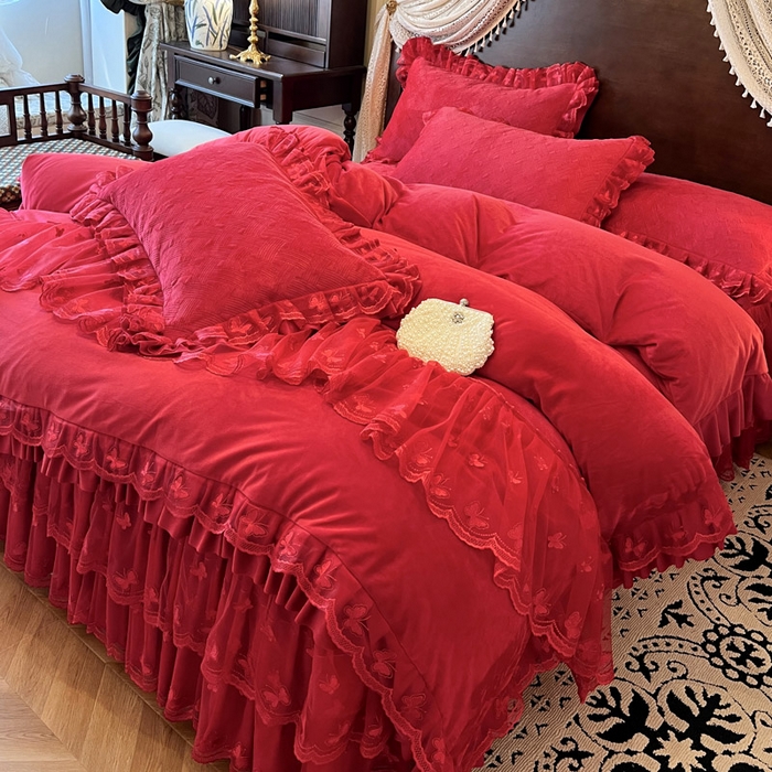 91家纺网 家纺一手货源 找家纺 瑞宝 2025新款宝宝绒夹棉床裙四件套-香奢丽影 香奢丽影-中国红
