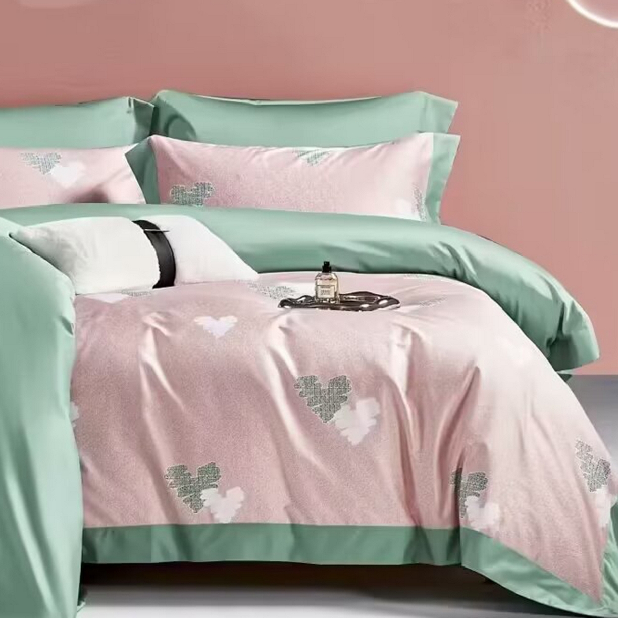 91家纺网 家纺一手货源 找家纺 （总）未来家居 2025新款优帝100支贡缎长绒棉四件套-1