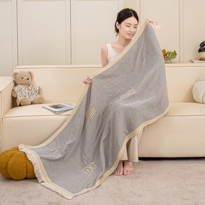 91家纺网 家纺一手货源 找家纺 恋人优选 2025新款A类流苏全棉纯棉提花四层水洗浴巾 春夏秋冬-灰 66x150cm