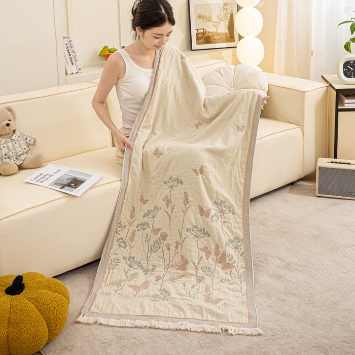 恋人优选 2025新款A类流苏全棉纯棉提花四层水洗浴巾 花飞蝶舞-米 66x150cm