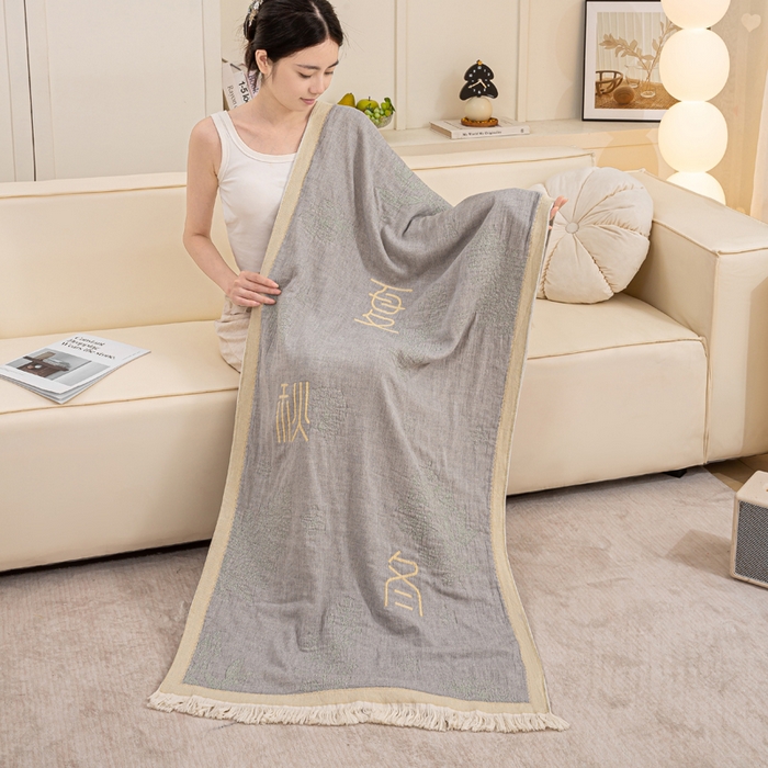 91家纺网 家纺一手货源 找家纺 恋人优选 2025新款A类流苏全棉纯棉提花四层水洗浴巾 春夏秋冬-灰 66x150cm
