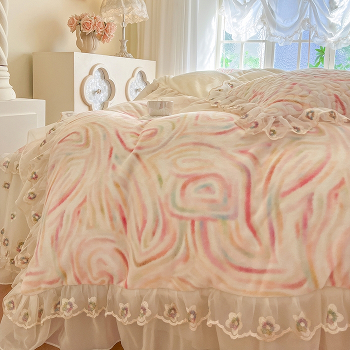 91家纺网 家纺一手货源 找家纺 网红馆（ck家纺） 2025新款亲肤舒适印花牛奶绒蕾丝边床裙系列四件套 星晴