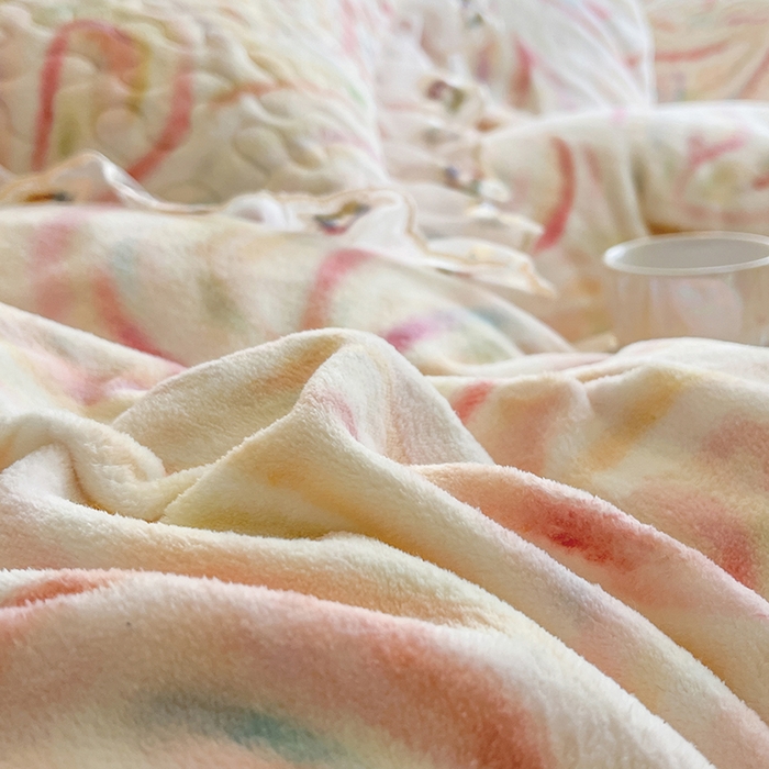 91家纺网 家纺一手货源 找家纺 网红馆（ck家纺） 2025新款亲肤舒适印花牛奶绒蕾丝边床裙系列四件套 星晴