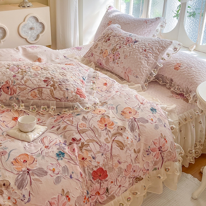 91家纺网 家纺一手货源 找家纺 网红馆（ck家纺） 2025新款亲肤舒适印花牛奶绒蕾丝边床裙系列四件套 玫瑰庄园