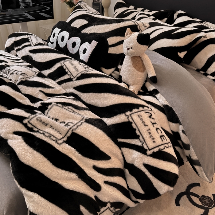 91家纺网 家纺一手货源 找家纺 （总）一比一家纺 2025新款兔毛绒印花四件套-二