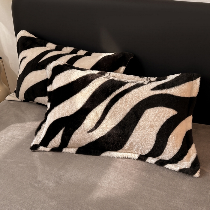 91家纺网 家纺一手货源 找家纺 （总）一比一家纺 2025新款兔毛绒印花四件套-二