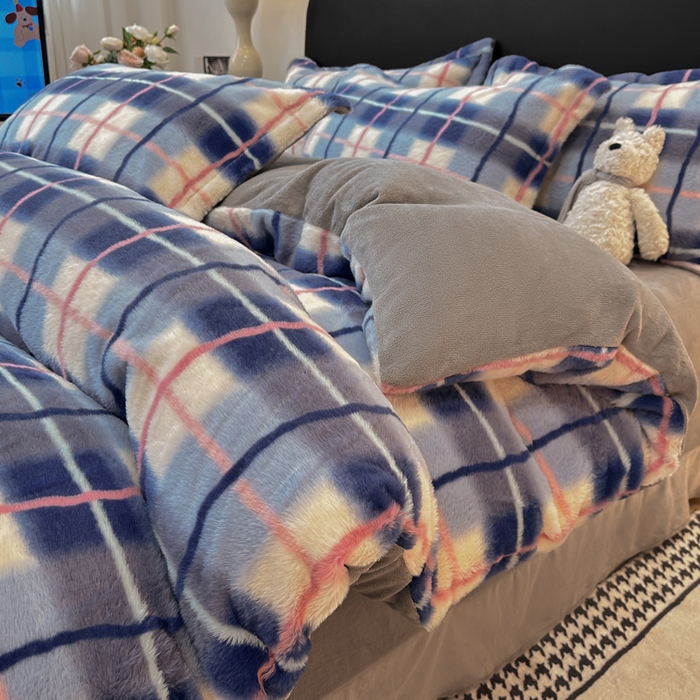 一比一家纺 2025新款兔毛绒印花四件套-二 魔法学院蓝