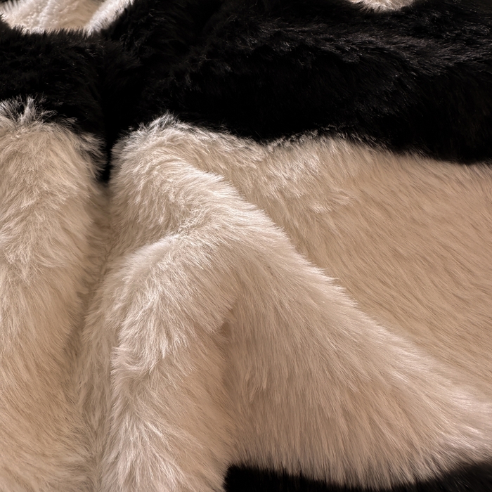 91家纺网 家纺一手货源 找家纺 一比一家纺 2025新款兔毛绒印花四件套-二 斑马纹