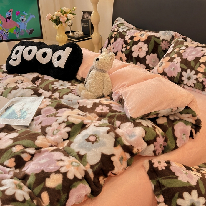 91家纺网 家纺一手货源 找家纺 一比一家纺 2025新款兔毛绒印花四件套-二 晚秋