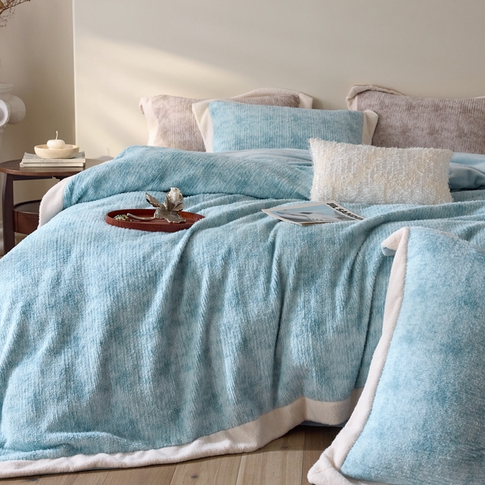 91家纺网 家纺一手货源 找家纺 榻尚家居 2025新款秋冬加厚绵阳绒牛奶绒四件套 绵阳绒蓝色