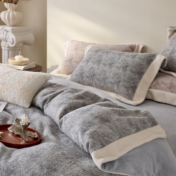 91家纺网 家纺一手货源 找家纺 榻尚家居 2025新款秋冬加厚绵阳绒牛奶绒四件套 绵阳绒灰色