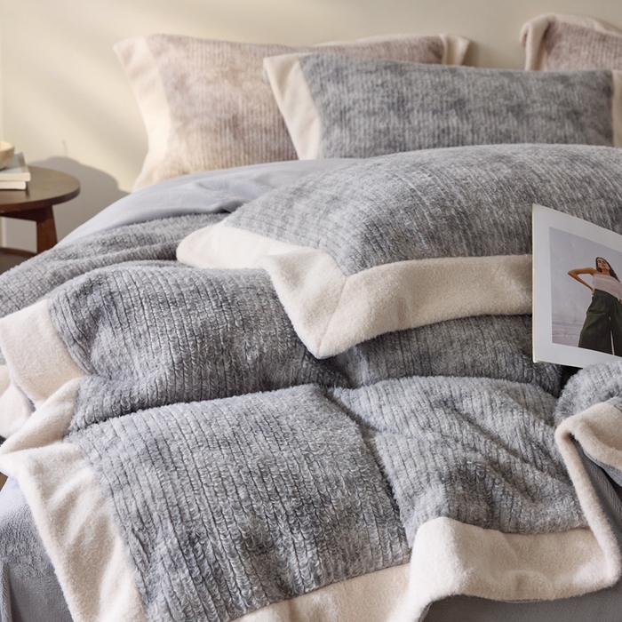 91家纺网 家纺一手货源 找家纺 榻尚家居 2025新款秋冬加厚绵阳绒牛奶绒四件套 绵阳绒灰色