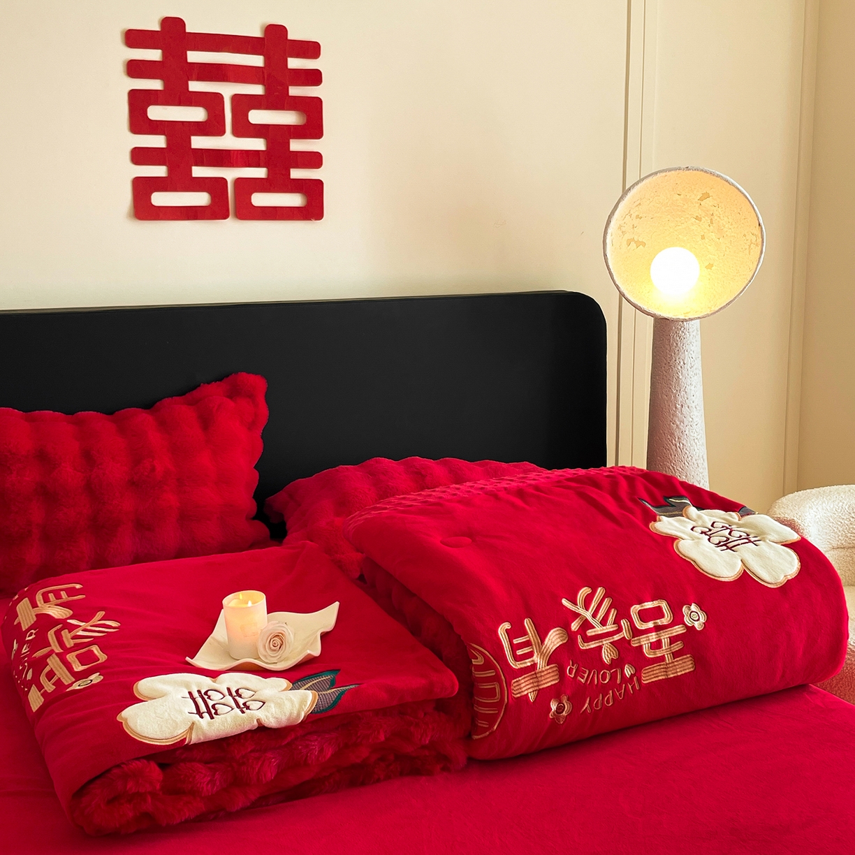 91家纺网 家纺一手货源 找家纺 玉雅家纺 2025新款兔毛绒多功能毛毯被套两用豆豆被被子被芯 婚庆毛毯-双喜临门