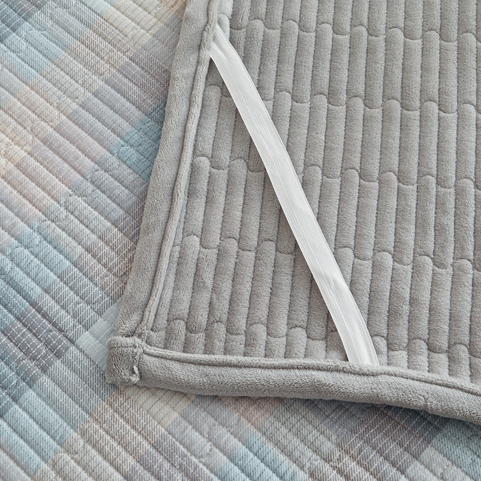 91家纺网 家纺一手货源 找家纺 金艾草 2025新款A版全棉印花B版加厚牛奶绒单件棉加绒床盖三件套榻榻米垫 苏轮-绒