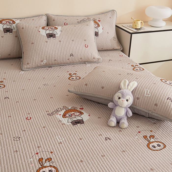 91家纺网 家纺一手货源 找家纺 金艾草 2025新款A版全棉印花B版加厚牛奶绒单件棉加绒床盖三件套榻榻米垫 拉布布-灰