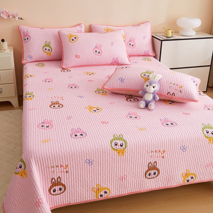 91家纺网 家纺一手货源 找家纺 金艾草 2025新款A版全棉印花B版加厚牛奶绒单件棉加绒床盖三件套榻榻米垫 拉布布-粉色