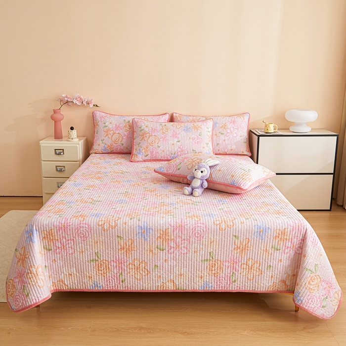 91家纺网 家纺一手货源 找家纺 金艾草 2025新款A版全棉印花B版加厚牛奶绒单件棉加绒床盖三件套榻榻米垫 兰香语-粉色