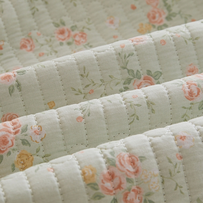 91家纺网 家纺一手货源 找家纺 金艾草 2025新款A版全棉印花B版加厚牛奶绒单件棉加绒床盖三件套榻榻米垫 南语花-绿色