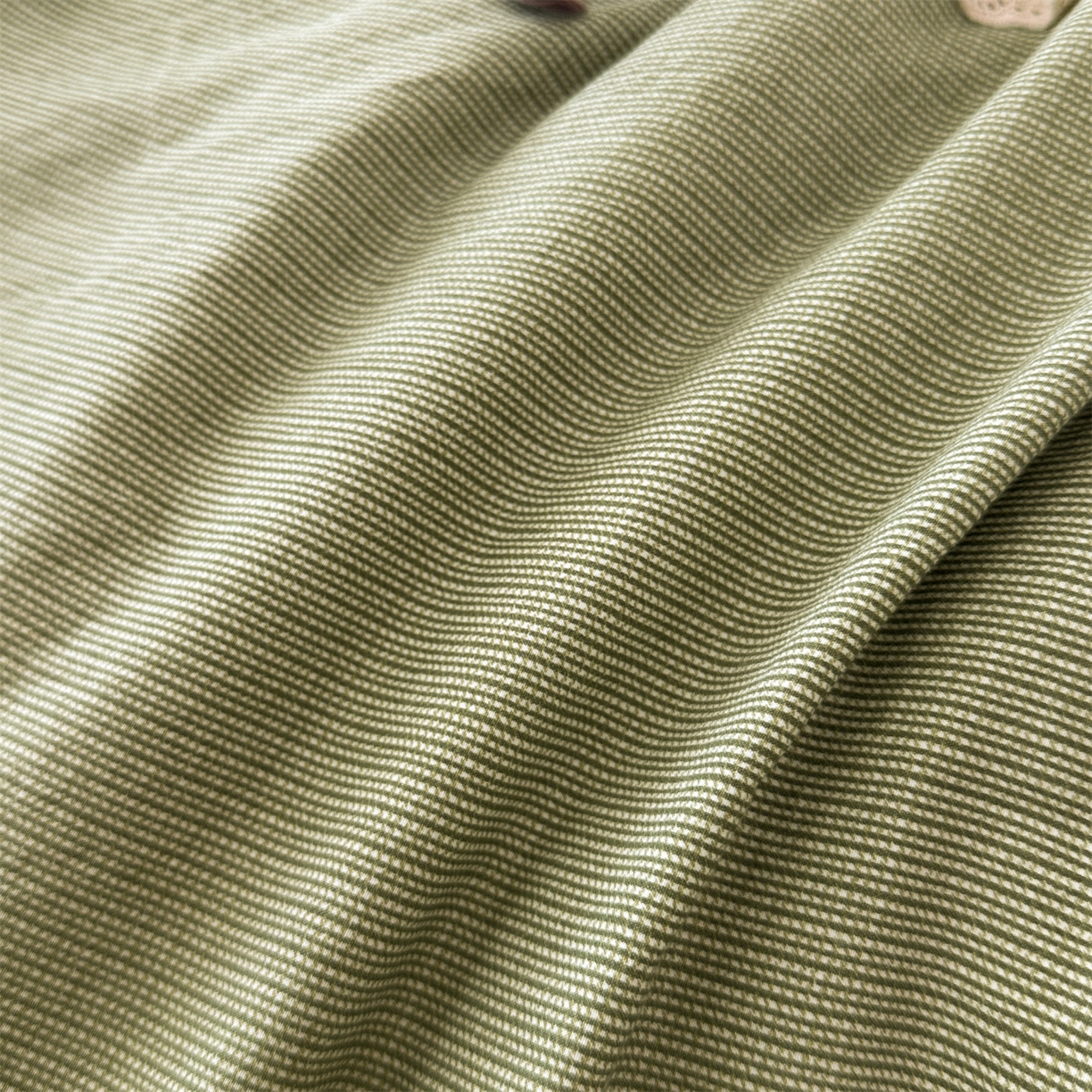 91家纺网 家纺一手货源 找家纺 梵蒂莎 2025新款花边蝴蝶结棉花被（场景1）素简蝶梦秋冬被四季被子被芯 素简蝶梦-果绿