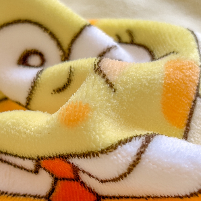 91家纺网 家纺一手货源 找家纺 云恋家纺 2025新款亲肤舒适卡通牛奶绒活性印染四件套 兄弟海绵宝宝-黄色