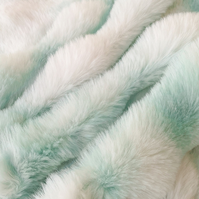 91家纺网 家纺一手货源 找家纺 麒东家纺 2025新款泡泡绒兔毛绒床单 流彩绿