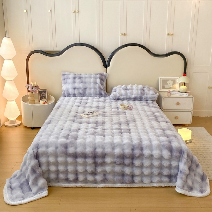 91家纺网 家纺一手货源 找家纺 麒东家纺 2025新款泡泡绒兔毛绒床单 流彩紫