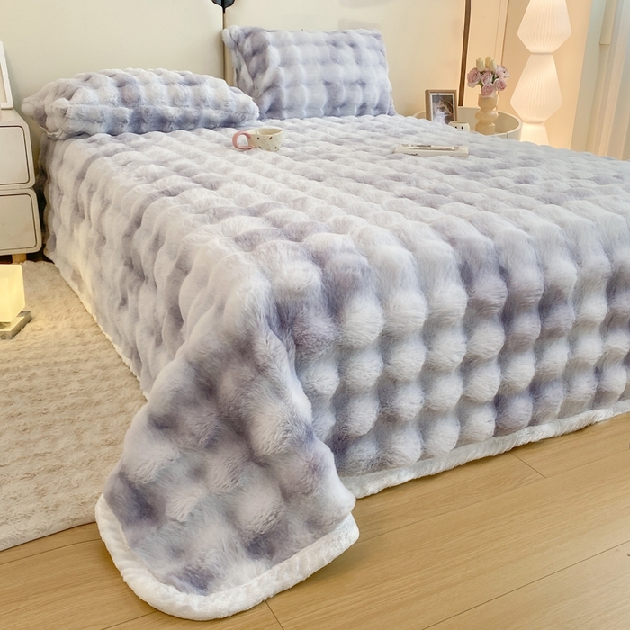 91家纺网 家纺一手货源 找家纺 麒东家纺 2025新款泡泡绒兔毛绒床单 流彩紫