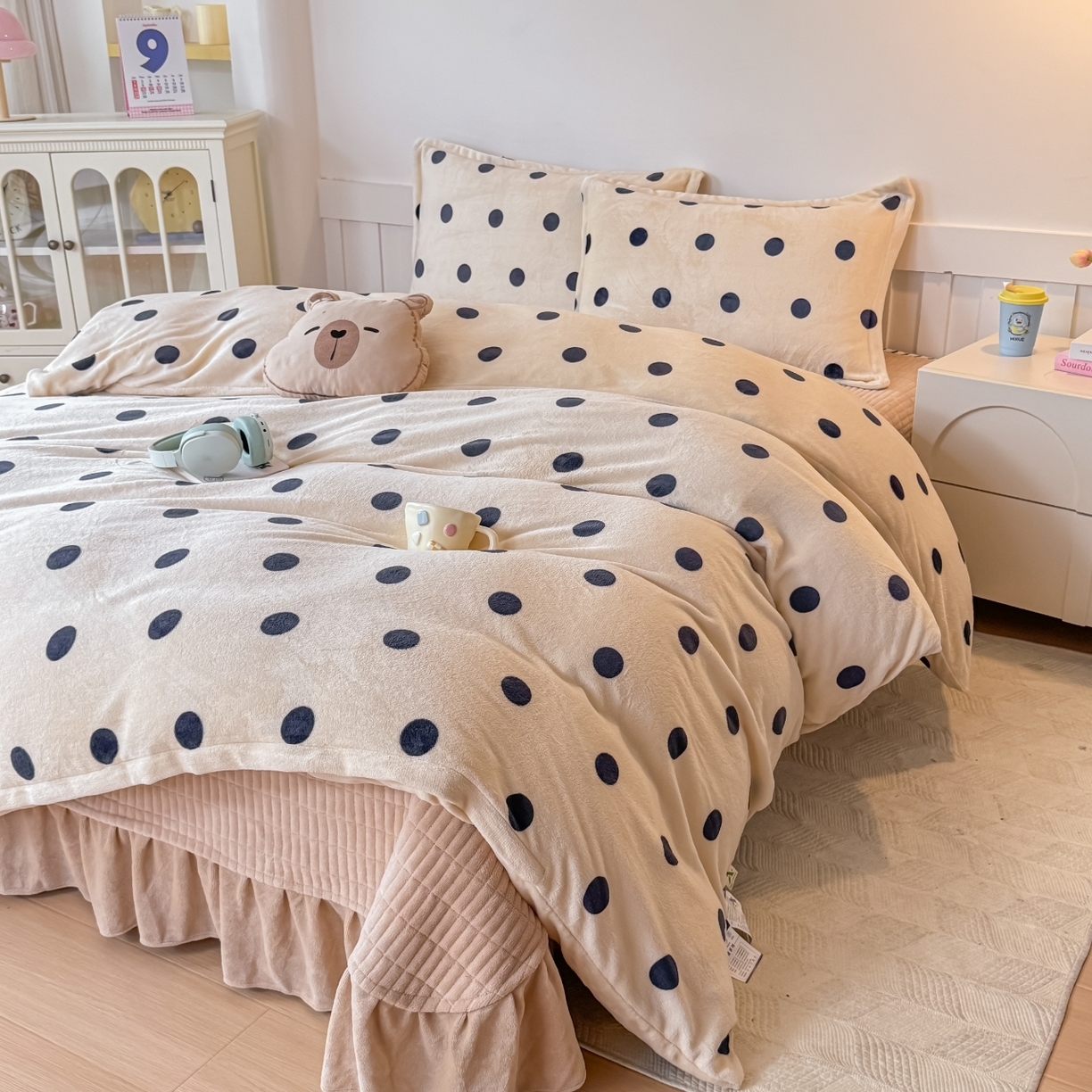 91家纺网 家纺一手货源 找家纺 （总）明玉家纺馆  2025秋冬新款高克重牛奶绒床盖四件套