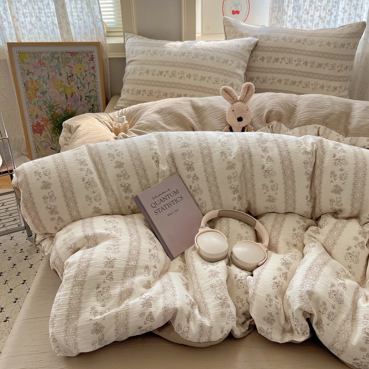 91家纺网 家纺一手货源 找家纺 星禾优选 2025新款甄选三层纱印花四件套 蕾丝熊