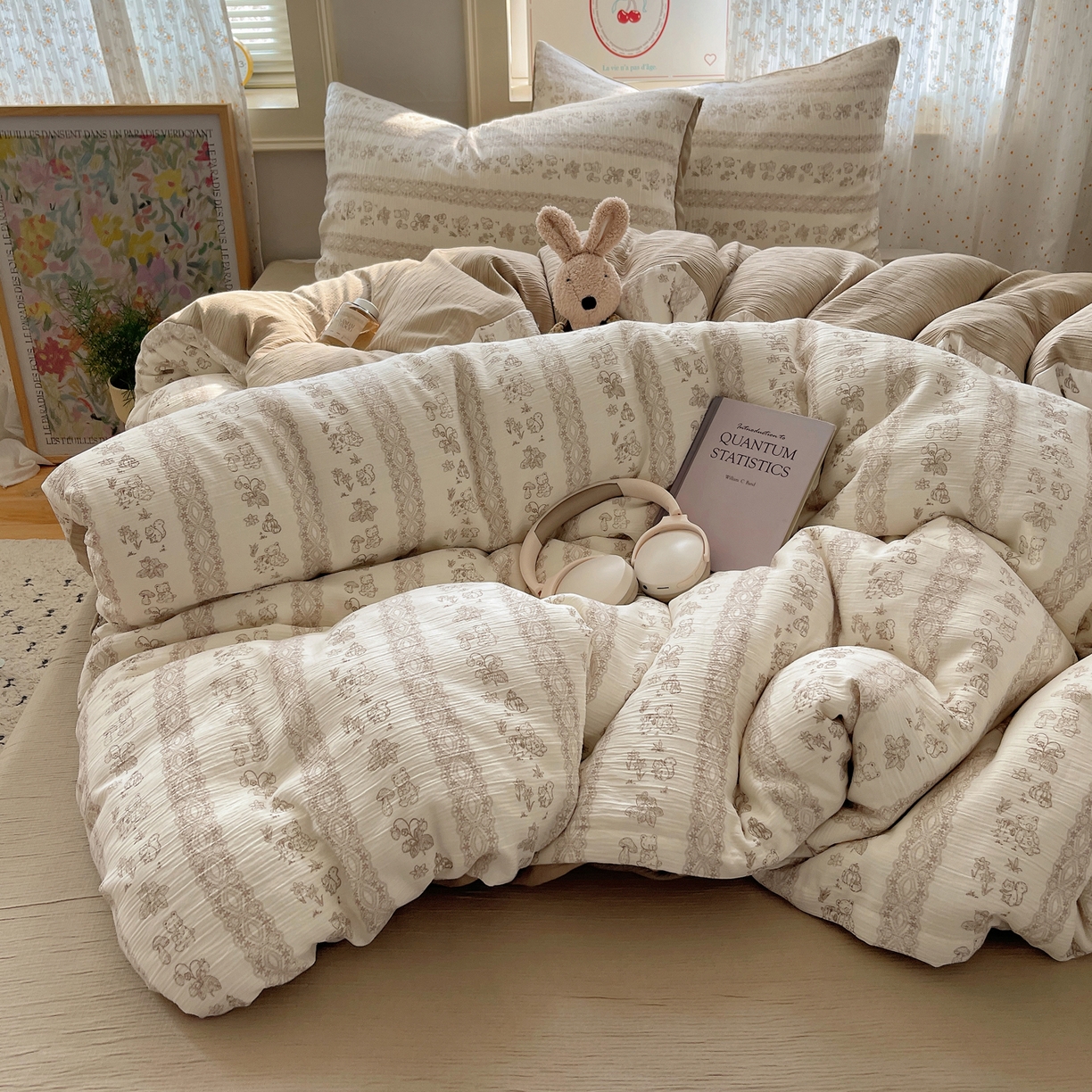 91家纺网 家纺一手货源 找家纺 星禾优选 2025新款甄选三层纱印花四件套 蕾丝熊