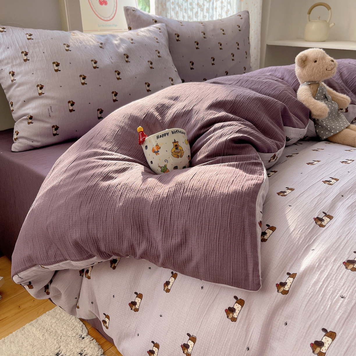 91家纺网 家纺一手货源 找家纺 星禾优选 2025新款甄选三层纱印花四件套 葡萄腊肠狗