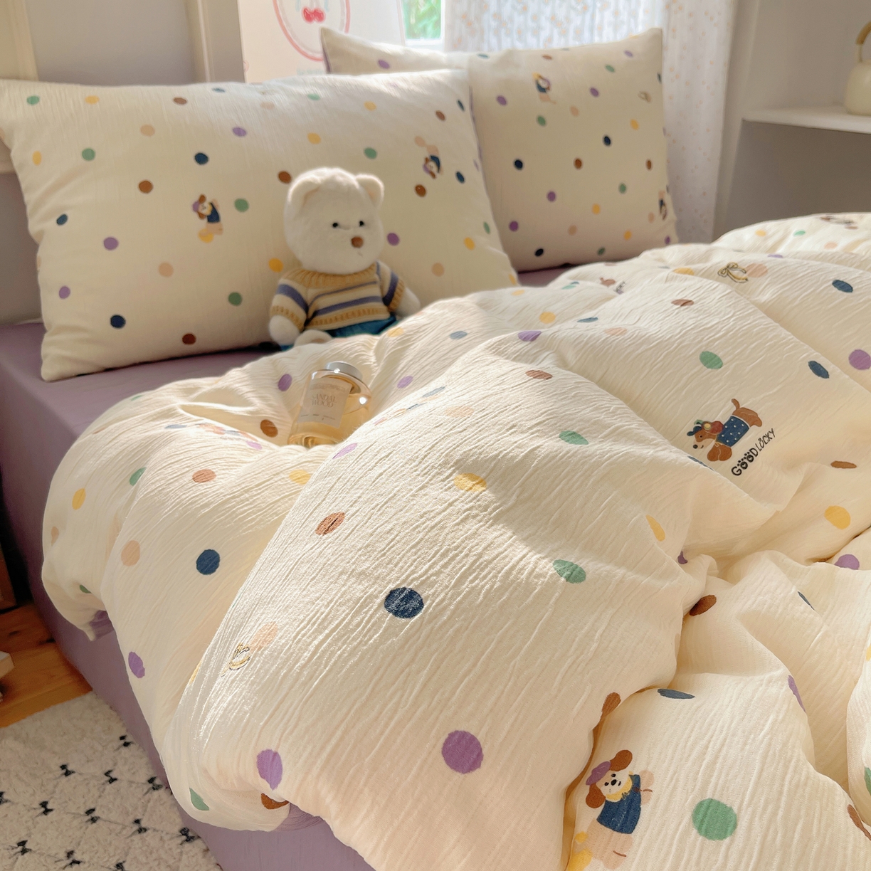 91家纺网 家纺一手货源 找家纺 星禾优选 2025新款甄选三层纱印花四件套 糖豆腊肠狗