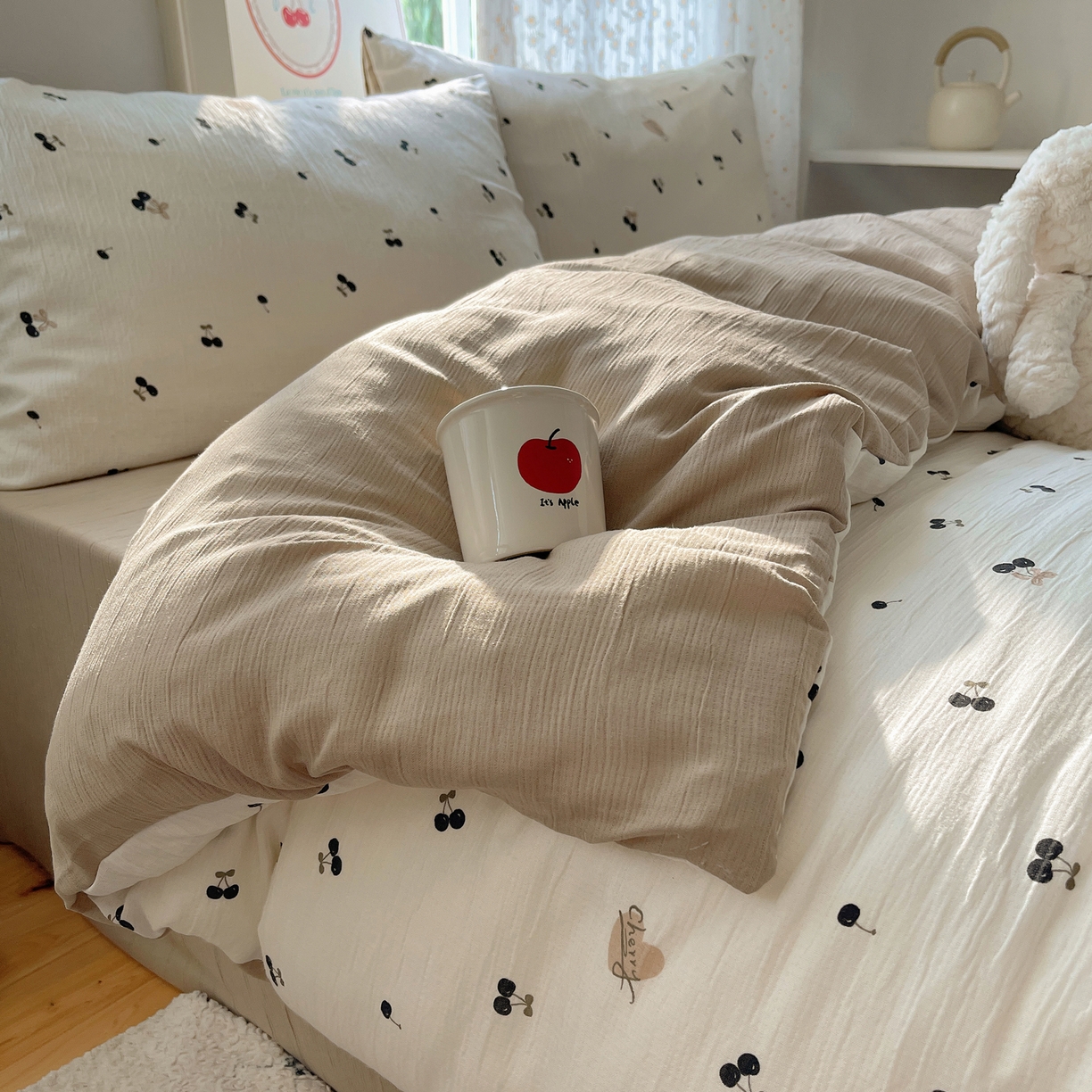 91家纺网 家纺一手货源 找家纺 星禾优选 2025新款甄选三层纱印花四件套 樱桃物语