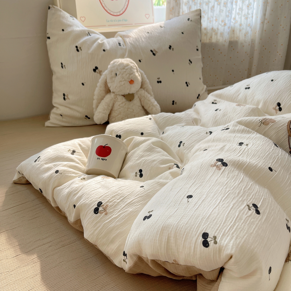 91家纺网 家纺一手货源 找家纺 星禾优选 2025新款甄选三层纱印花四件套 樱桃物语