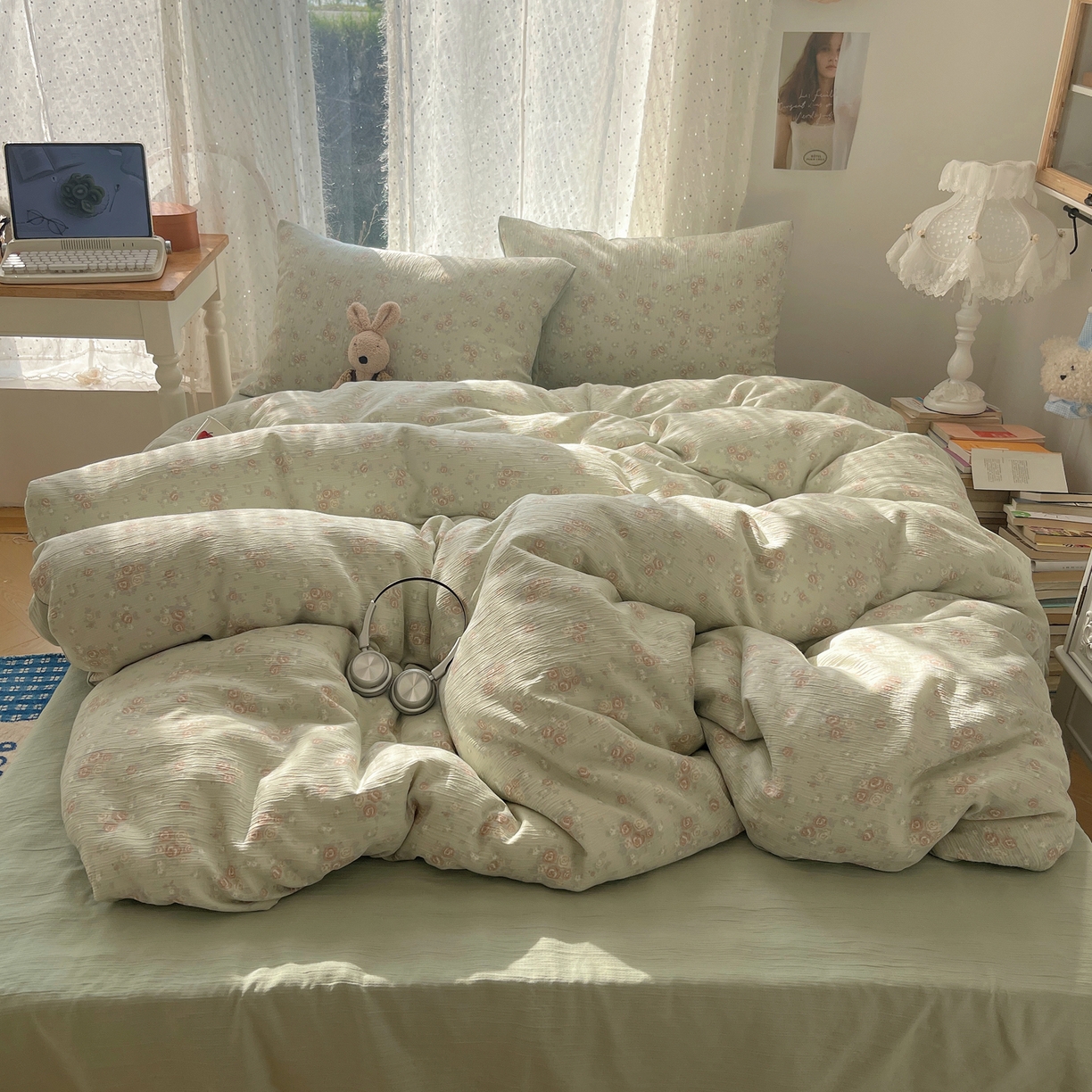 91家纺网 家纺一手货源 找家纺 星禾优选 2025新款甄选三层纱印花四件套 玫瑰夜-绿