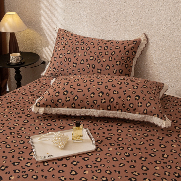 91家纺网 家纺一手货源 找家纺 优米家纺 2025新款加厚全棉磨毛提花纯色床单系列 豹纹-红