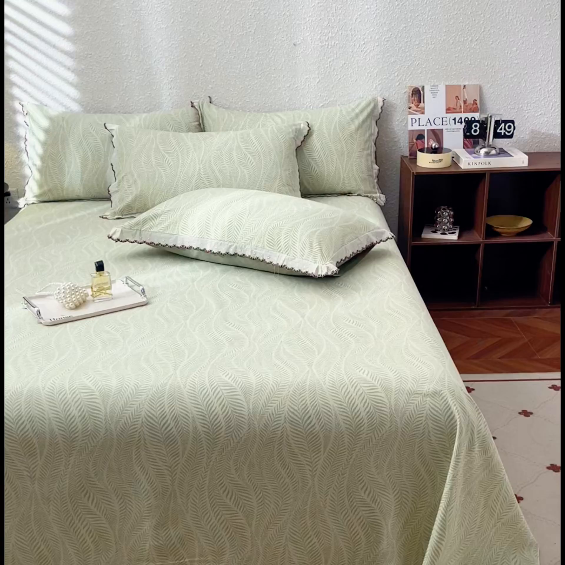 91家纺网 家纺一手货源 找家纺 优米家纺 2025新款加厚全棉磨毛提花纯色床单系列 海棠花开