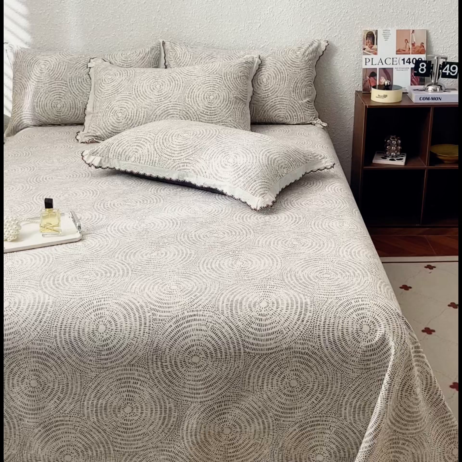 91家纺网 家纺一手货源 找家纺 优米家纺 2025新款加厚全棉磨毛提花纯色床单系列 布里奥