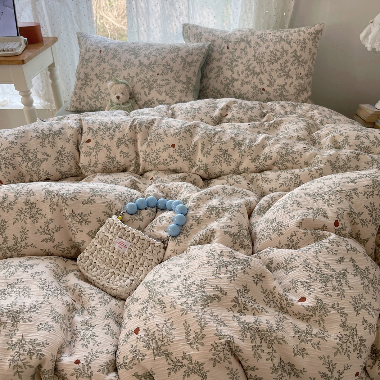 91家纺网 家纺一手货源 找家纺 星禾优选 2025新款甄选三层纱印花四件套 秋月梨