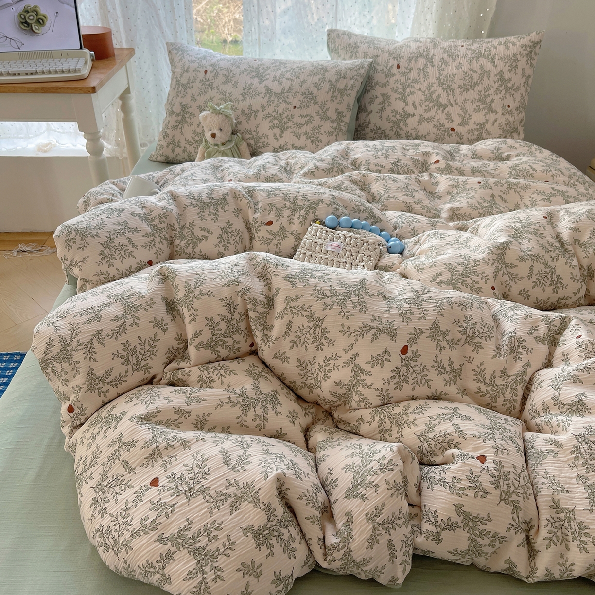 91家纺网 家纺一手货源 找家纺 星禾优选 2025新款甄选三层纱印花四件套 秋月梨